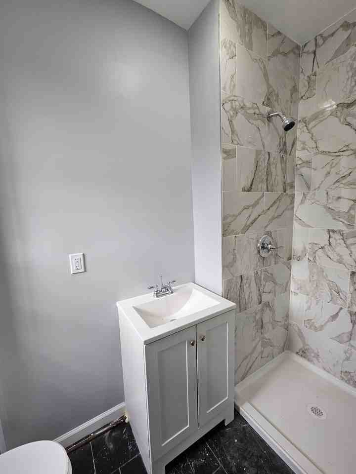 169 Johnson Avenue #2 - Photo 5 of 13