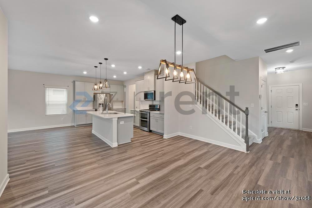 2708 Arbor Loop Dr - Photo 2 of 19