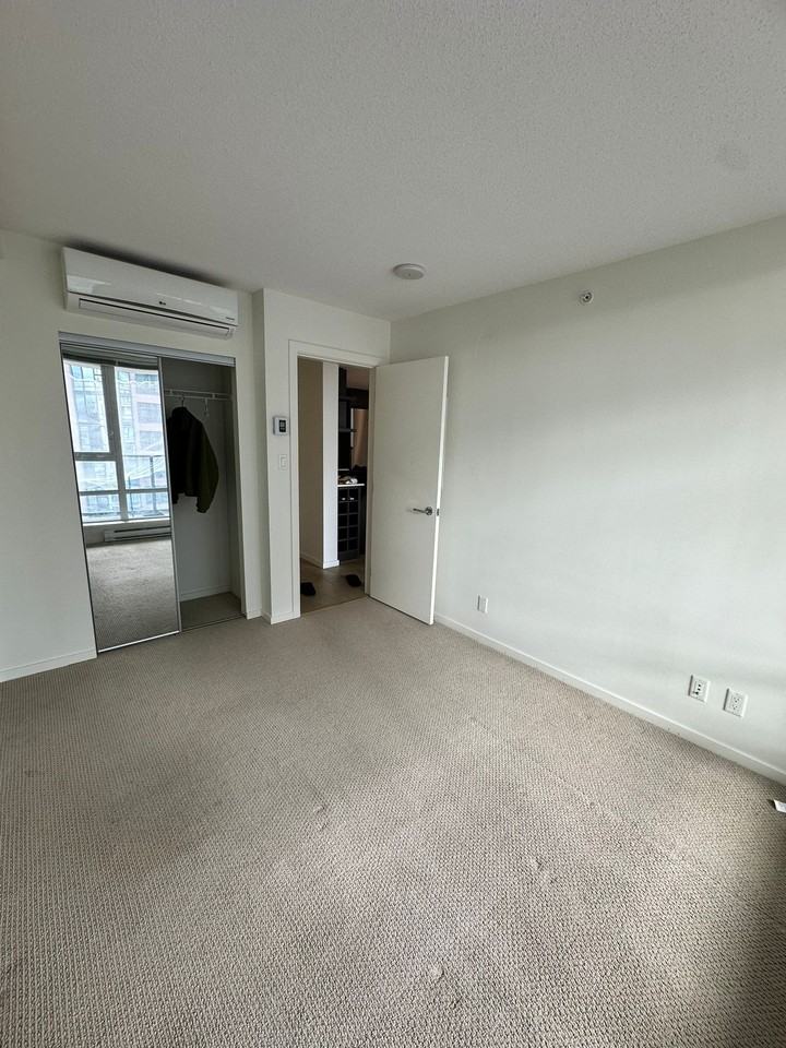 Minoru Blvd & Ackroyd Rd #1105 - Photo 7 of 17