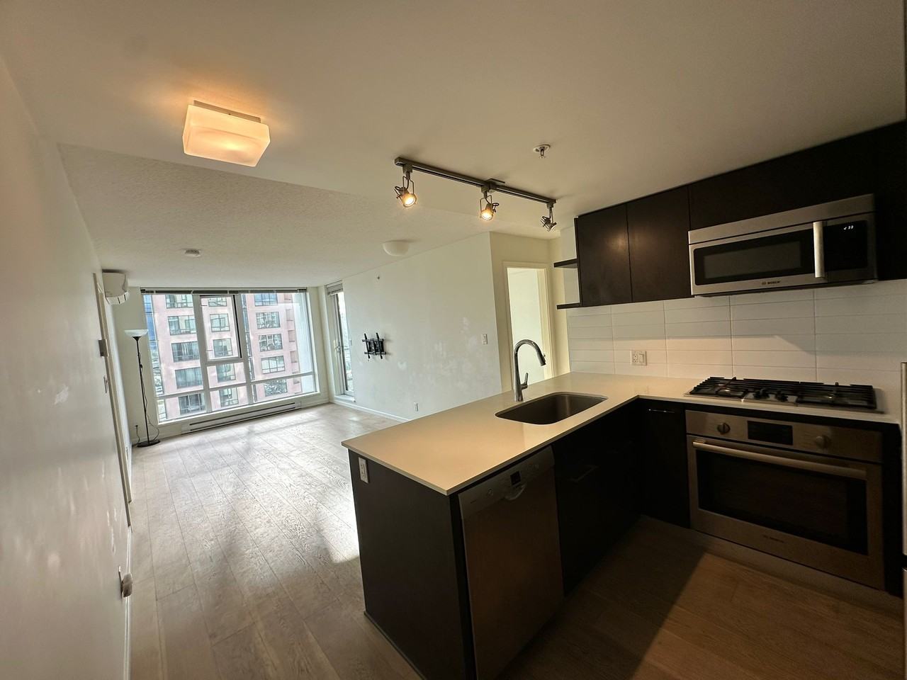 Minoru Blvd & Ackroyd Rd #1105 - Photo 3 of 17