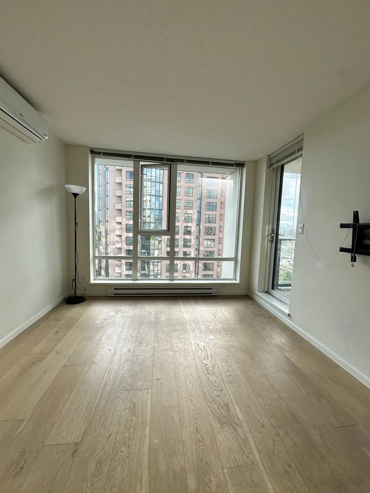 Minoru Blvd & Ackroyd Rd #1105 - Photo 4 of 17