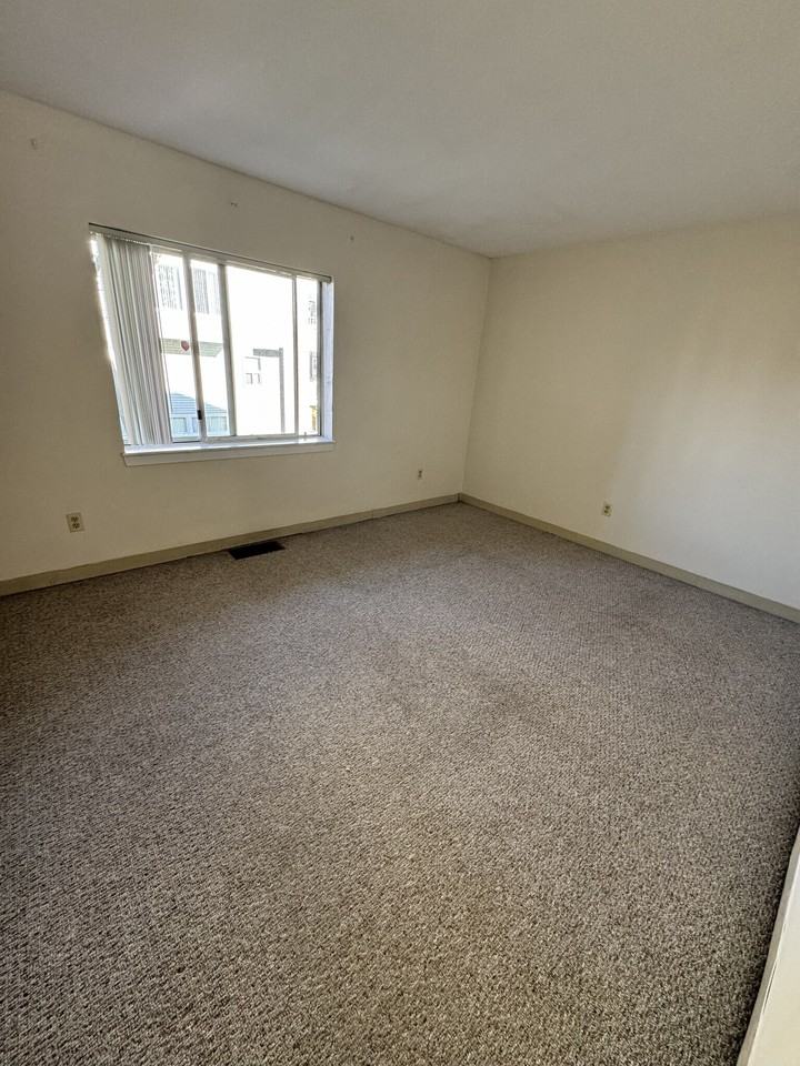 142 North Beacon Street #1 - Photo 4 of 7
