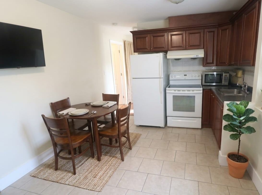 1536 East 60th Avenue - Photo 2 of 6