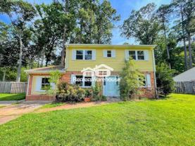 5736 Avalon Woods Dr - Photo 1 of 1
