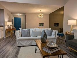 featured image of 19115 Ballinger Way Ne #203