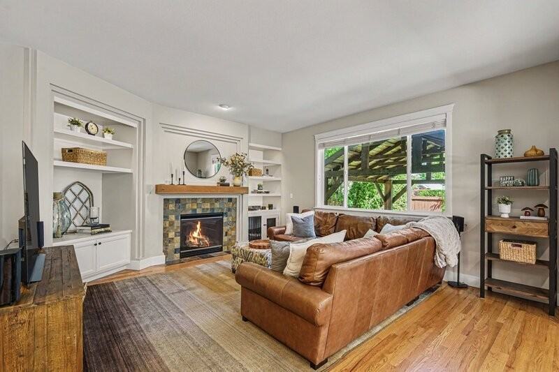 3825 164th Pl Se - Photo 4 of 27