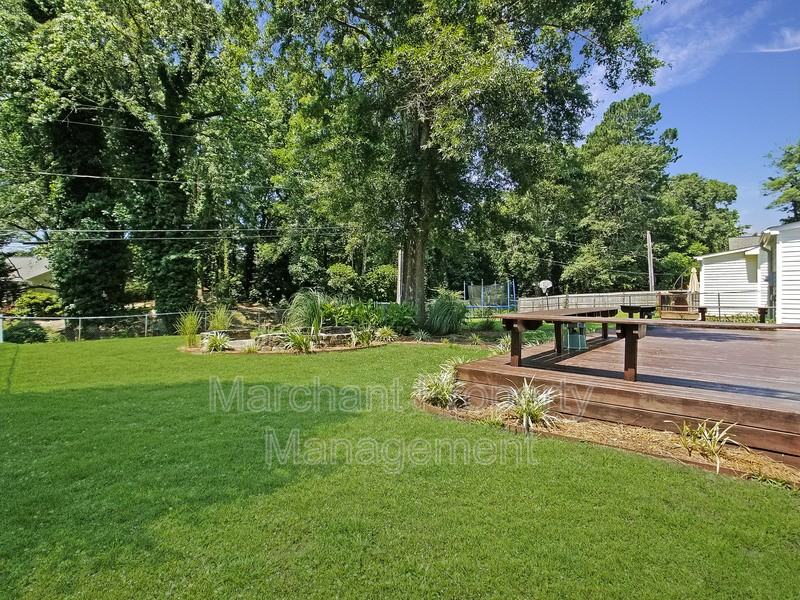 127 Old Petrie Rd - Photo 5 of 7