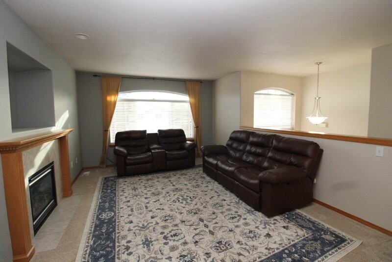 2529 97th Pl Se - Photo 3 of 38