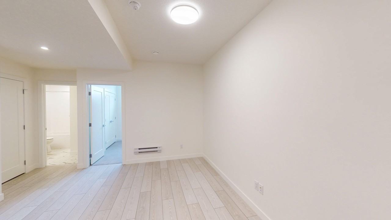 8749 Huxbury Dr Ne - Photo 7 of 12
