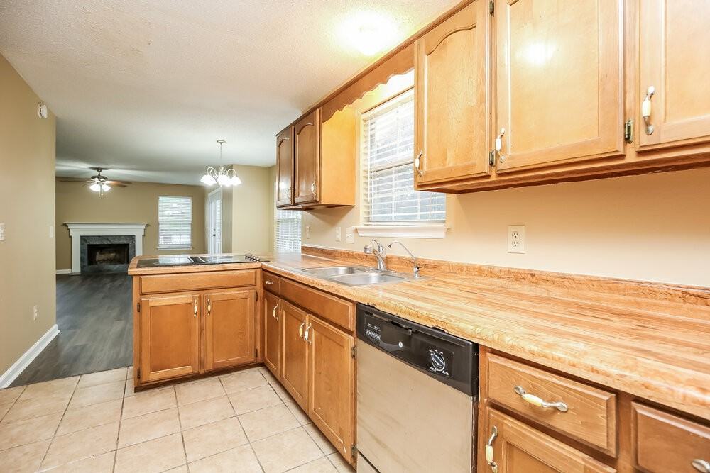 165 Bill Stewart Blvd - Photo 6 of 24