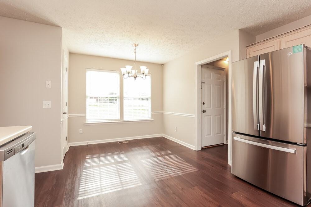 1004 Don Blair Dr - Photo 7 of 17