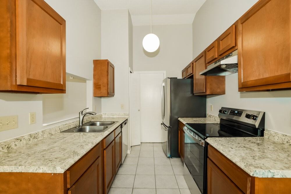 9324 Pavillion Dr - Photo 6 of 16