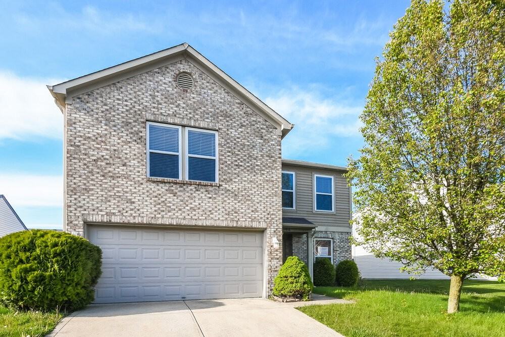 10916 Firefly Ct - Photo 4 of 17