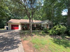 featured image of 2102 Oakcrest Ct