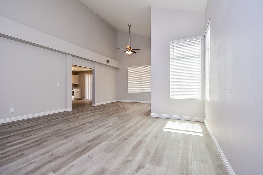 1915 Casa Verde Dr - Photo 5 of 17