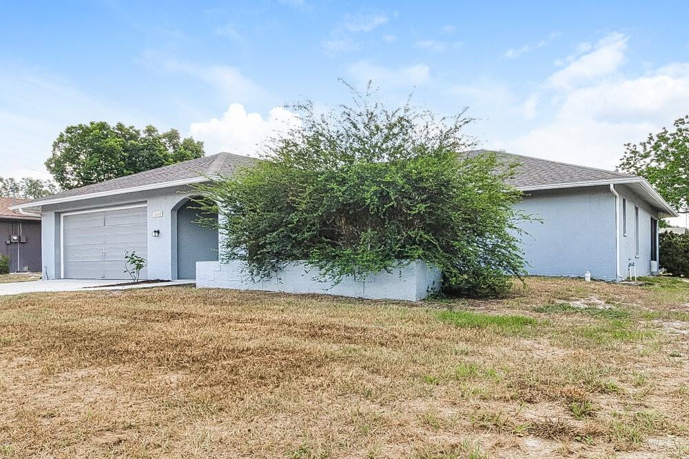10142 Bannister St - Photo 3 of 16
