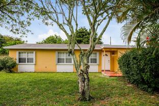 2730 Nw 23rd St - Photo 1 of 1