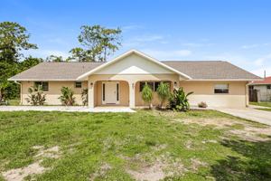 featured image of 1119 Clayton Ave