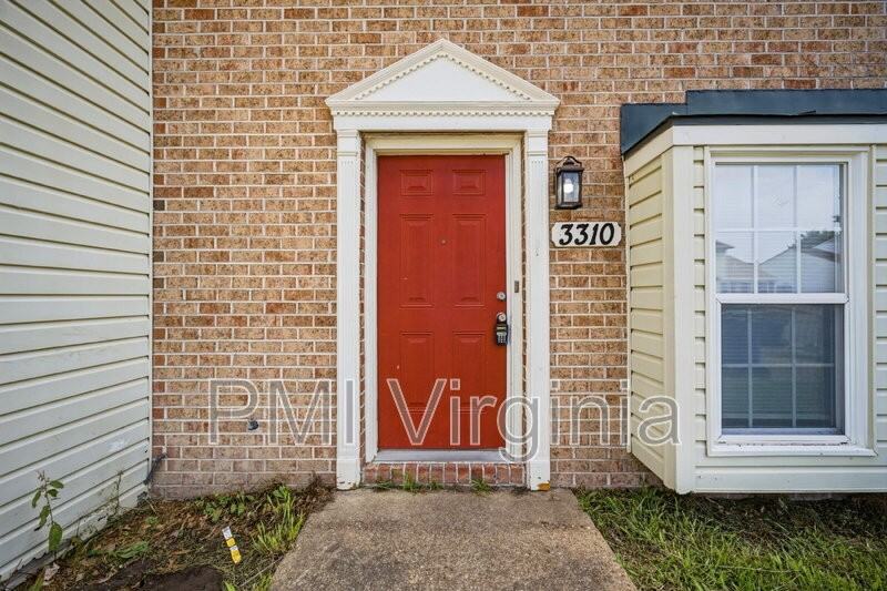 3310 Scarborough Way - Photo 2 of 34