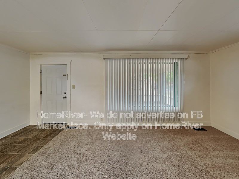 1114 W Fairview Ave - Photo 4 of 19