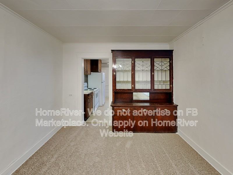 1114 W Fairview Ave - Photo 6 of 19