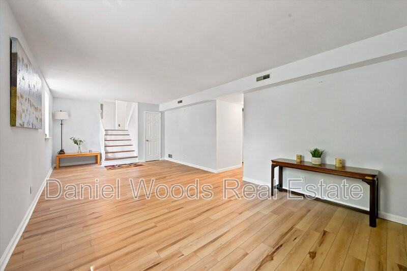 409 Dutton St - Photo 7 of 20