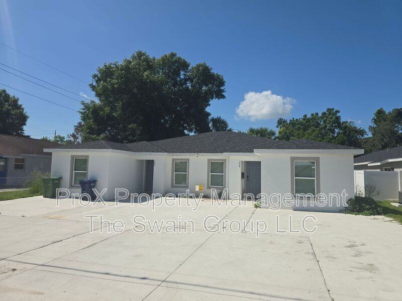 304 Avenue P Nw - Photo 2 of 13