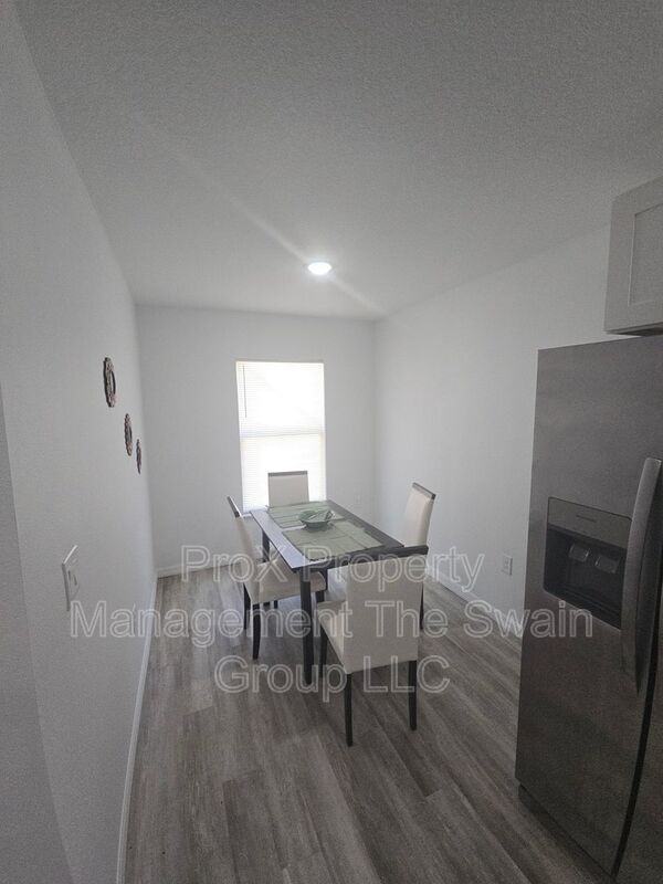 304 Avenue P Nw - Photo 5 of 13