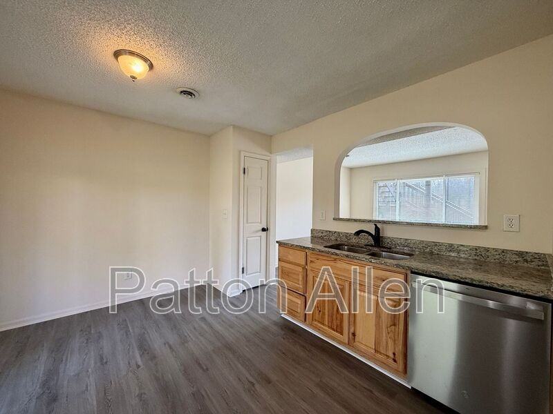 31 Dawnwood Cir - Photo 6 of 18