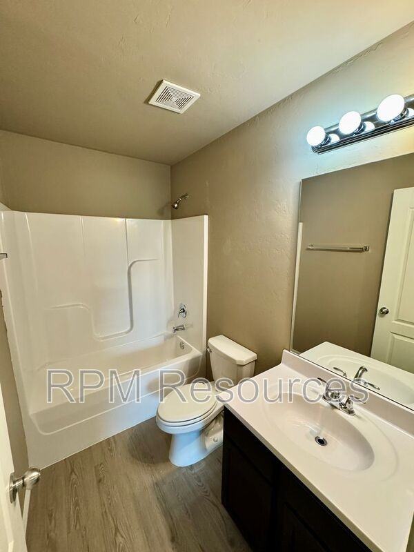 2705 Sugar Pine Dr - Photo 7 of 26