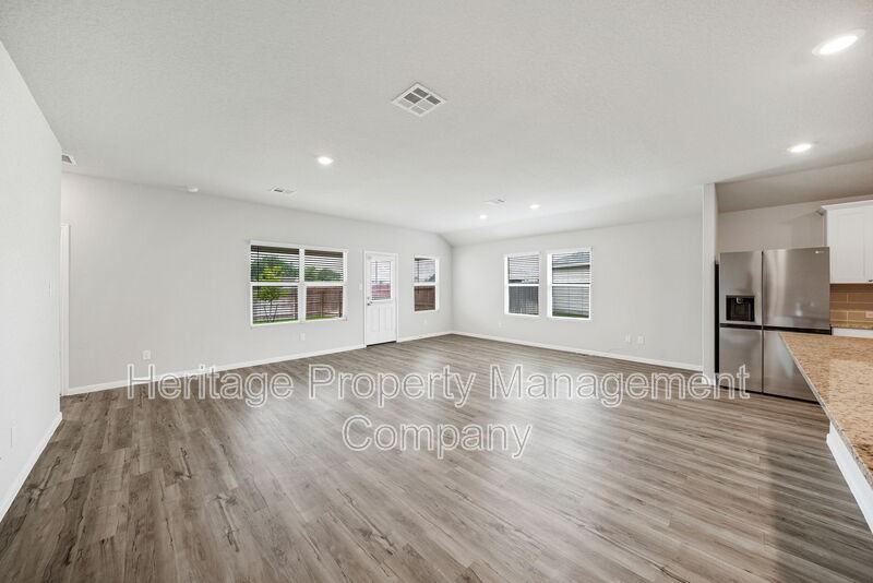 14930 Bog Ml - Photo 4 of 30