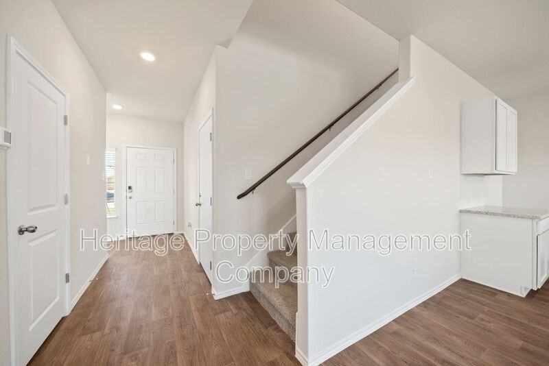 15638 Clove Spice Way - Photo 4 of 33