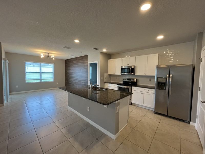 5106 Fiddlewood Way - Photo 2 of 22