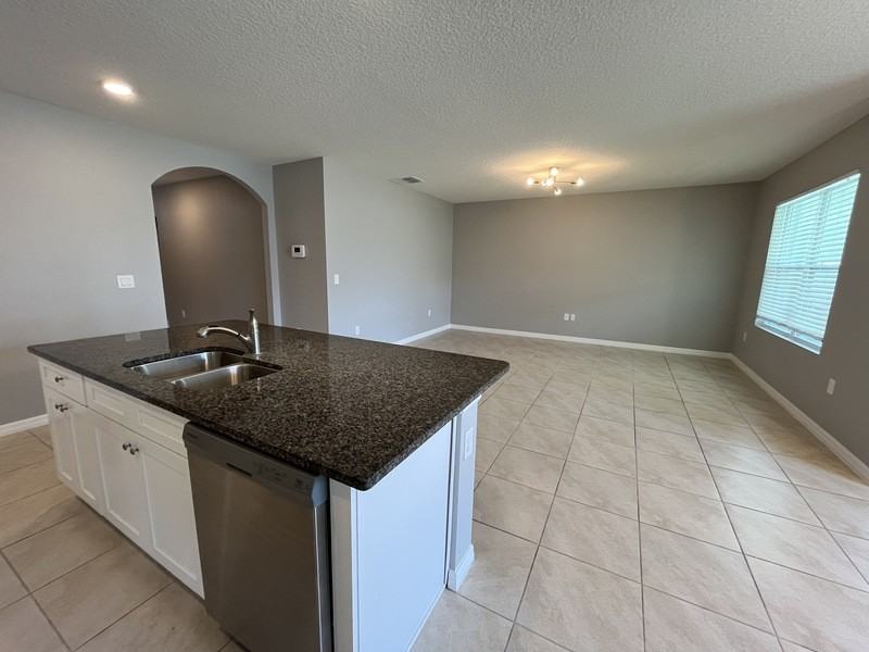 5106 Fiddlewood Way - Photo 6 of 22