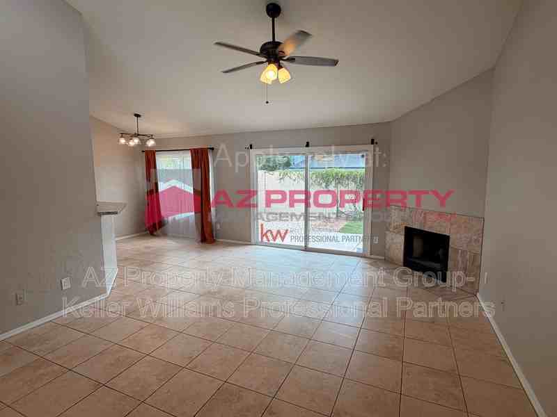 4226 N 22nd St #26 - Photo 3 of 13