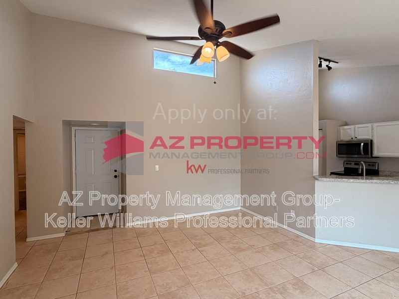 4226 N 22nd St #26 - Photo 4 of 13