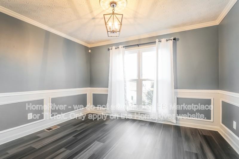 11876 Plantation Pkwy - Photo 4 of 19