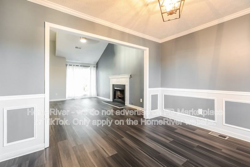 11876 Plantation Pkwy - Photo 5 of 19