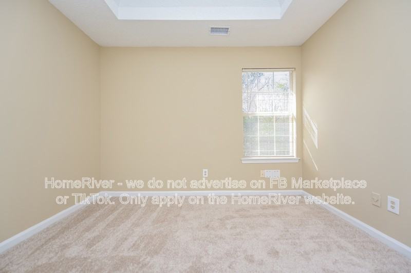 10761 Tara Village Way - Photo 6 of 17