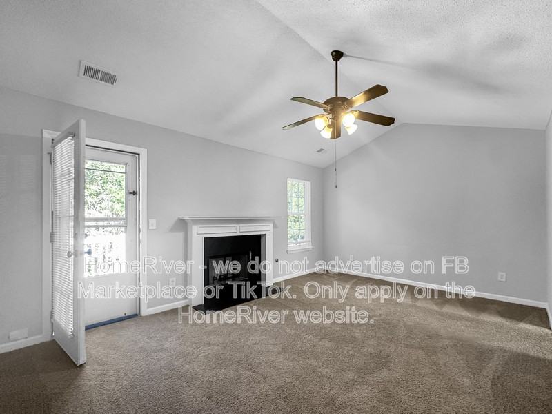 261 Augusta Woods Dr - Photo 3 of 22