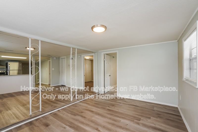 5304 E 14th Ave - Photo 5 of 19