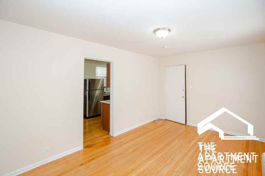 5017 W Cermak Rd #1 - Photo 3 of 7
