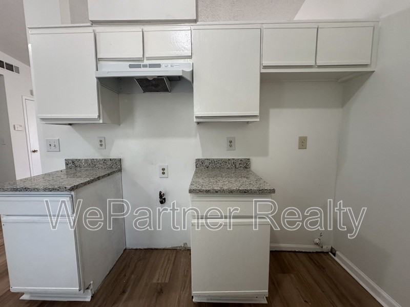 2509 Corner Stone Trl - Photo 7 of 14
