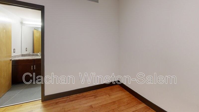 101 E 6th St #509 - Photo 6 of 11
