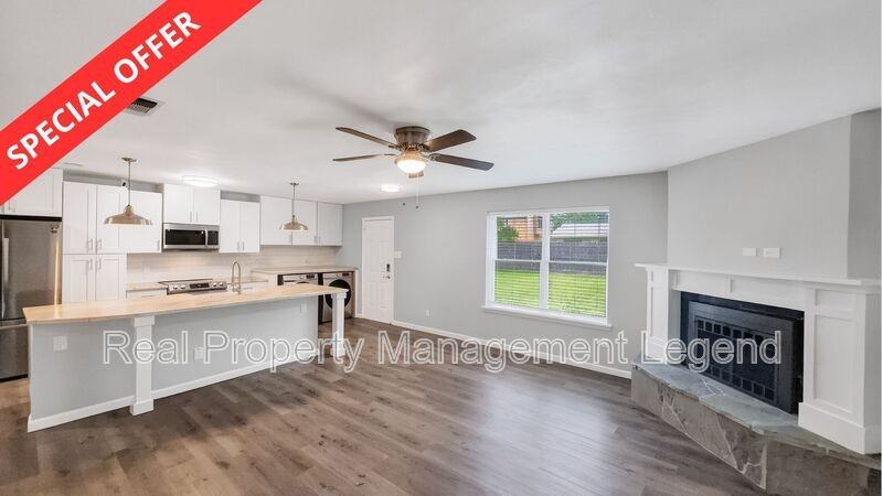 109 N Heights Dr