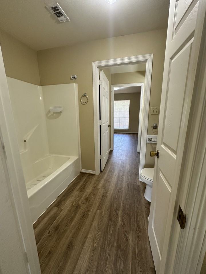 2480 Stone Hollow Drive - Photo 3 of 9