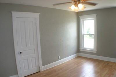 419 W. 3rd St. - Photo 2 of 3