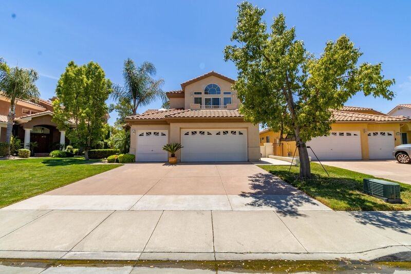 32579 Valentino Way - Photo 2 of 39