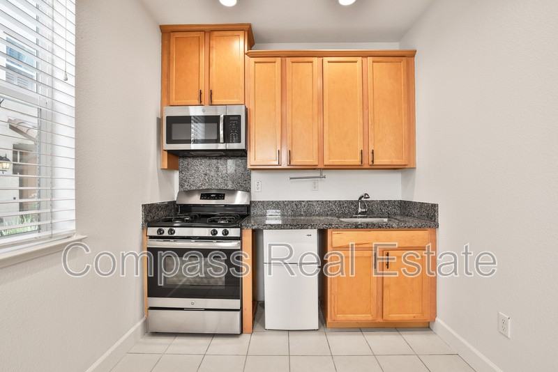 2726 Terni Ct #7B - Photo 7 of 10