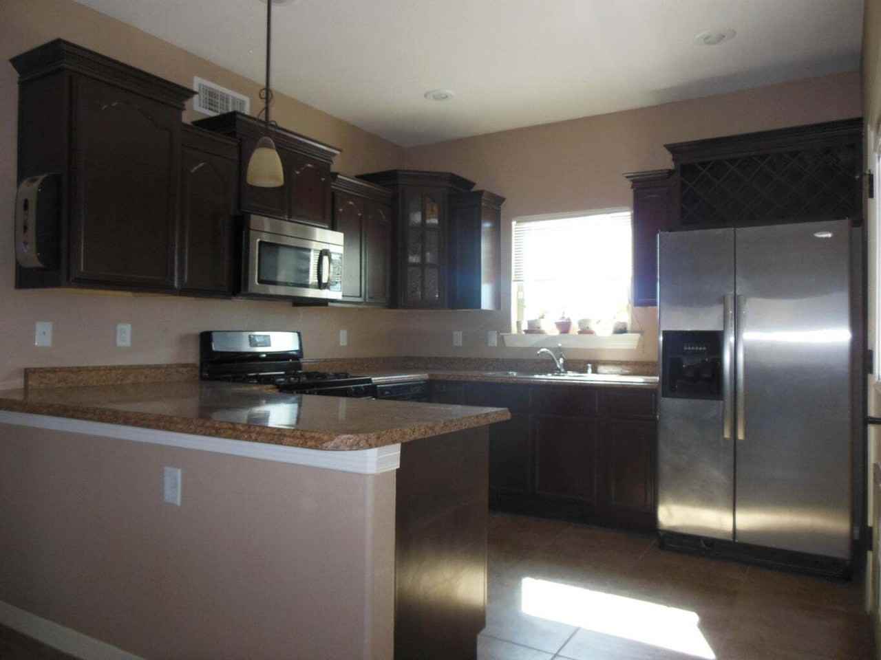 14206 Bluesky Point Court - Photo 4 of 12